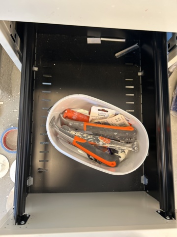 1332580-6 File cabinet with contents