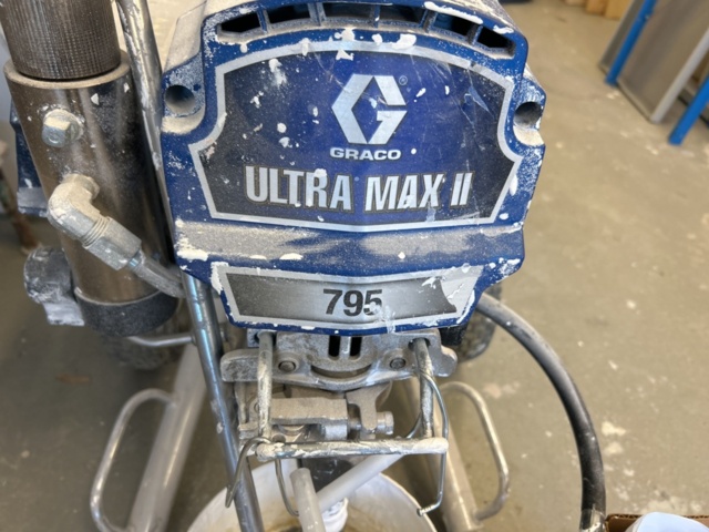 1332584-6 Färgspruta - Graco Ultra Max II 795