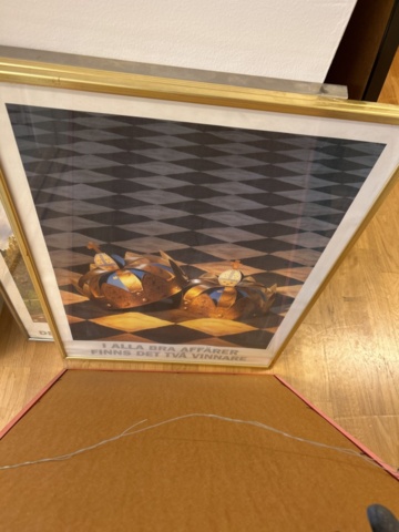 1332595-5 Advertising signs and posters