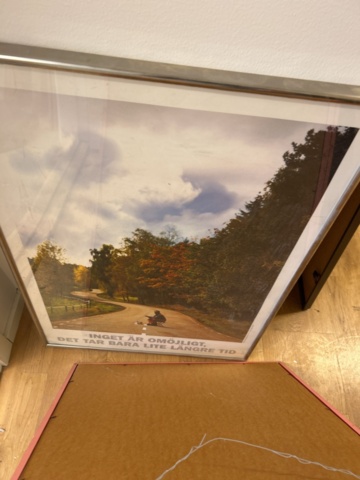 1332595-7 Advertising signs and posters