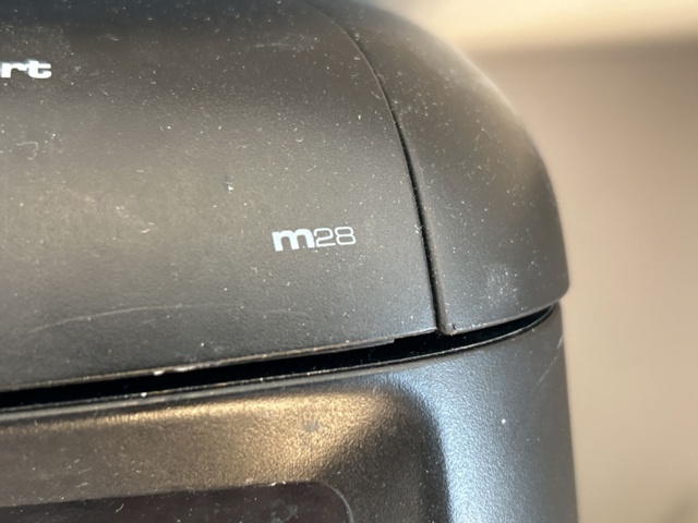 1332605-6 Microwave and coffee maker