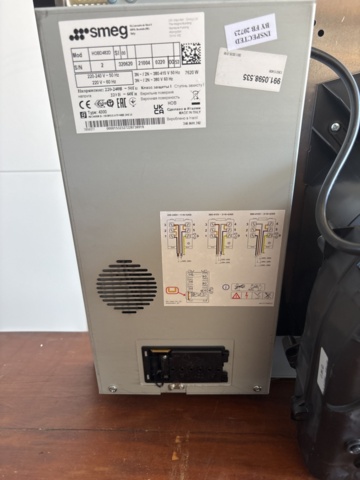 1137761-4 Smeg induction hob with extractor hood HOBD482D