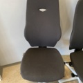 1198323-3 2 Kinnarps office chairs