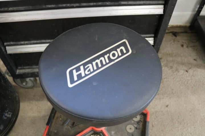 1300519-20 Tool cabinet with contents.