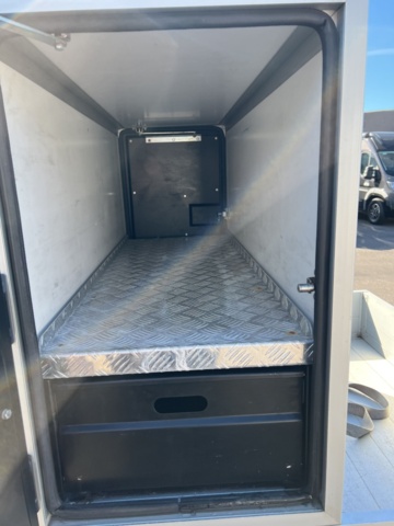 1338378-16 Electric car Melex 381 -2017