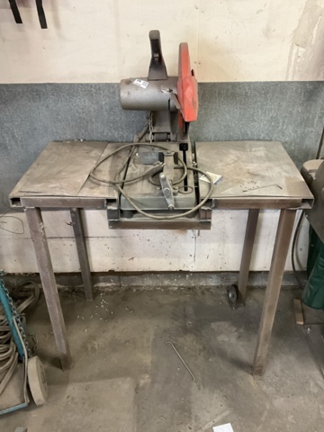 1198335-1 Metal cutting and table