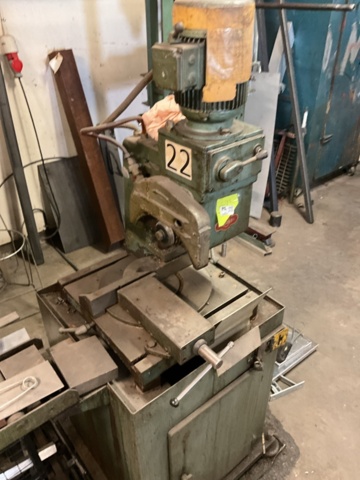 1198337-8 Metal cabinet EISELE with table