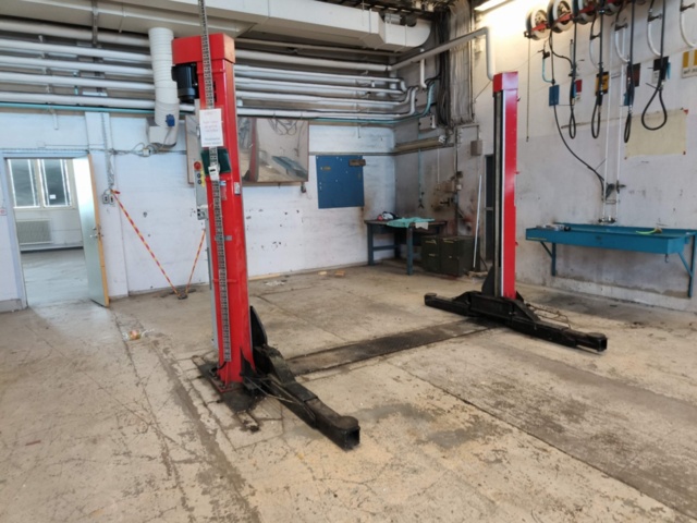 1331028-1 Two-post lift HH-Lift HH250 -5000Kg