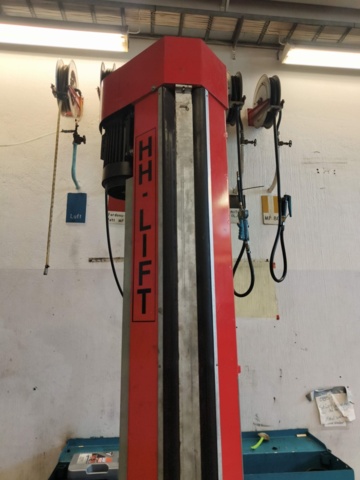 1331028-12 Two-post lift HH-Lift HH250 -5000Kg