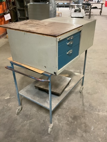 1198343-8 Trolley with tool cabinet
