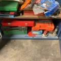 1198344-12 Tool cabinet with pneumatic hand tools