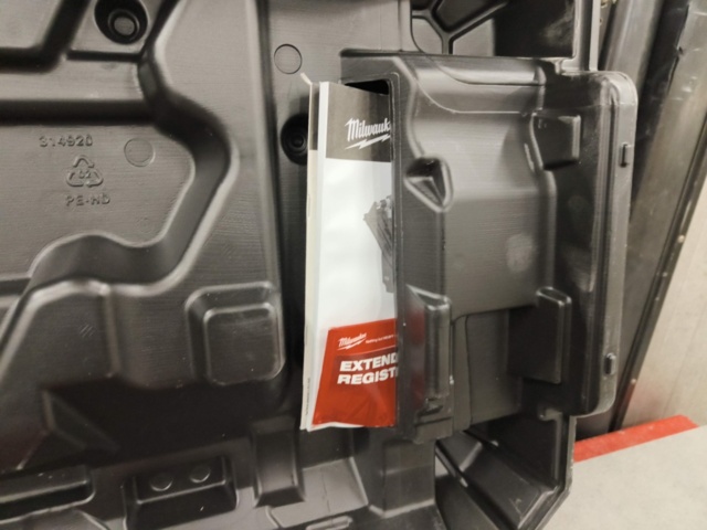 1331034-8 Nail gun Milwaukee M18 FFN