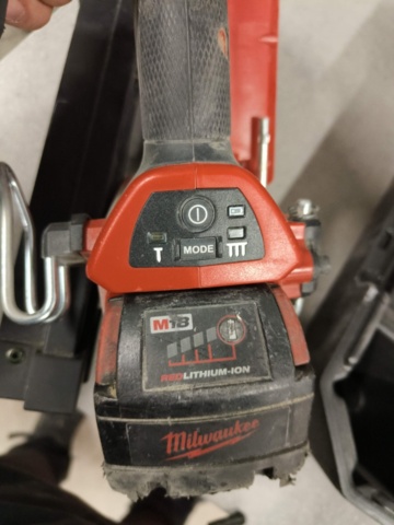 1331034-9 Nail gun Milwaukee M18 FFN