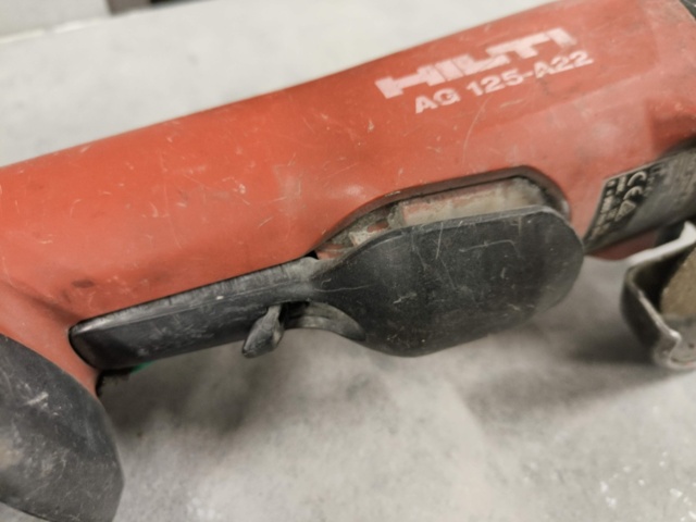 1331040-7 Angle grinder Hilti AG 125-A22