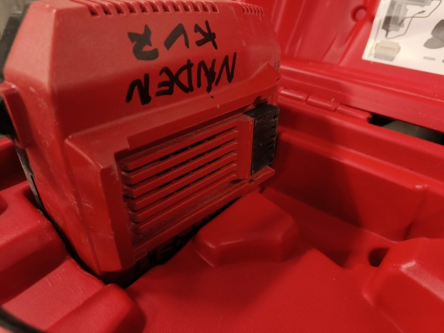 1331040-12 Angle grinder Hilti AG 125-A22