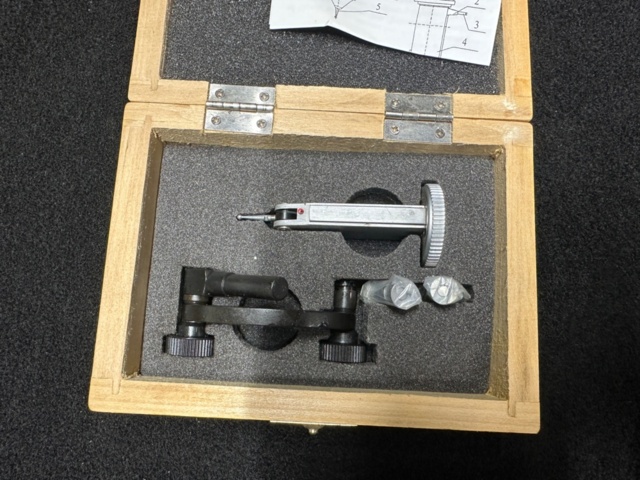 1324824-2 Indicator set