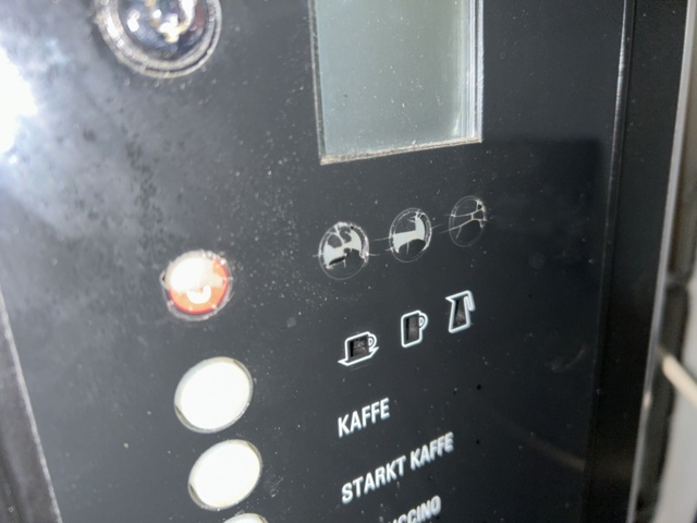 1337315-6 Coffee machine Blackstone FRSHN2-103