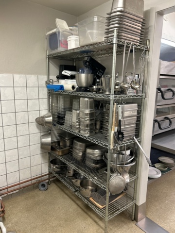 1315877-1 Warehouse shelf with contents