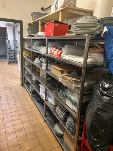 1315890-2 Stainless steel shelf 3 sections not divisible with contents