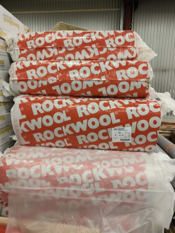 1331070-2 Section with steel stud plate 95