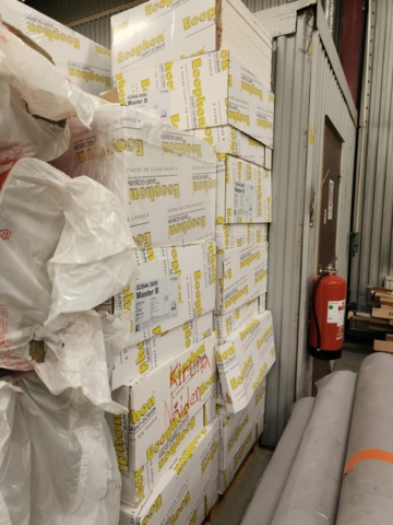 1331071-4 Part with Ecophon ceiling