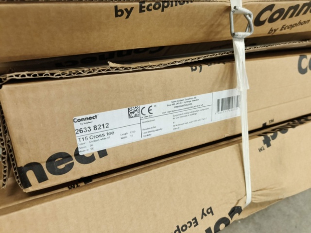 1331071-10 Part with Ecophon ceiling