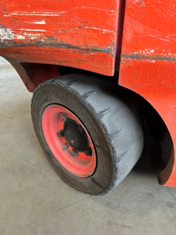 1316736-14 Linde E30/02 forklift