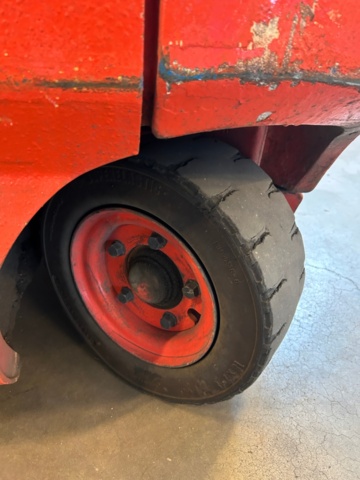 1316736-15 Linde E30/02 forklift