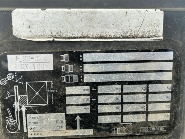 1316736-18 Linde E30/02 forklift