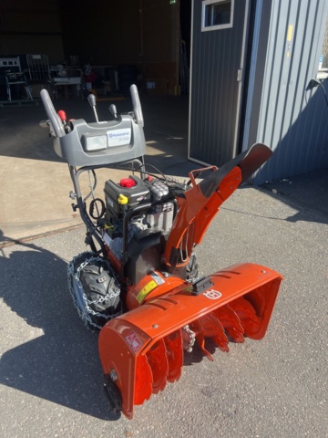 1333930-7 Snowblower Husqvarna ST 276EP