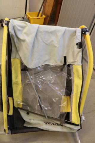 1300541-6 Bicycle trailer (Renovation object)