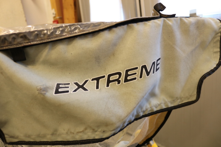 1300541-8 Bicycle trailer (Renovation object)