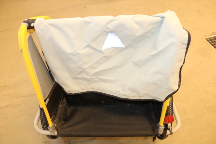 1300541-11 Bicycle trailer (Renovation object)