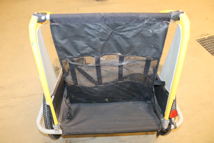 1300541-12 Bicycle trailer (Renovation object)