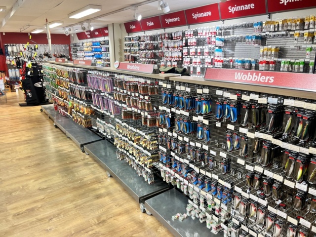 1345114-26 Shop fittings