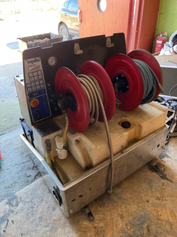 1345258-3 Aquilatek high-pressure washer hot water 300 bar 18 liters/min