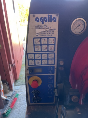 1345258-4 Aquilatek high-pressure washer hot water 300 bar 18 liters/min