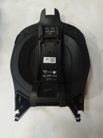 1343282-1 Baby safety base - black plastic, fasteners, assembly instructions