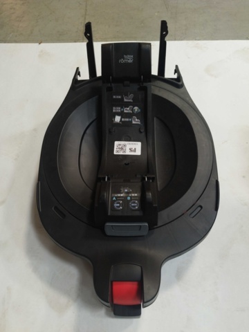 1343282-2 Baby safety base - black plastic, fasteners, assembly instructions