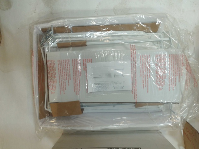 1343378-1 Bathtub changing table, 1 pc – Babyproffsen, white, foldable construction