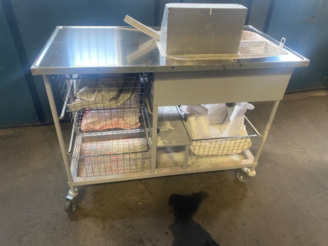 1345263-2 Environmental station/bench