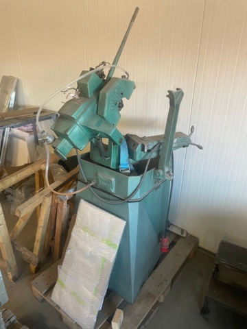 1315915-1 Cutting machine Thomas, older sheet metal shears