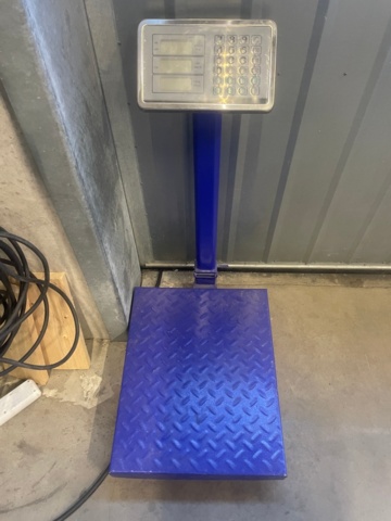 1315920-1 Digital scale TCS-300kg