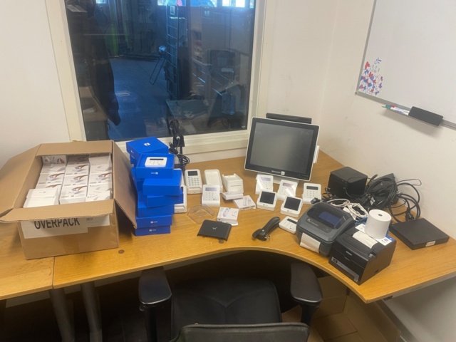 1315922-1 Card terminals, receipt printers, cash register terminals, hand scanners