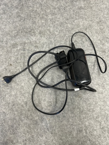 1339402-8 Electric bike - DeGaVi