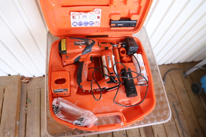 1174286-2 Diving pistol Gas powered Paslode Impulse IM50 F18