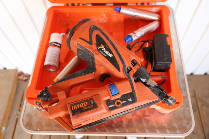 1174297-2 Nail gun Gas driven Paslode Impulse IM90