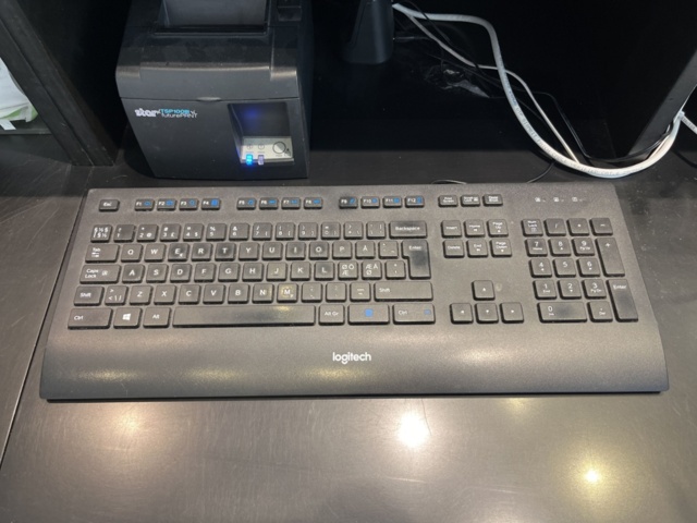 1303604-9 Reception desk