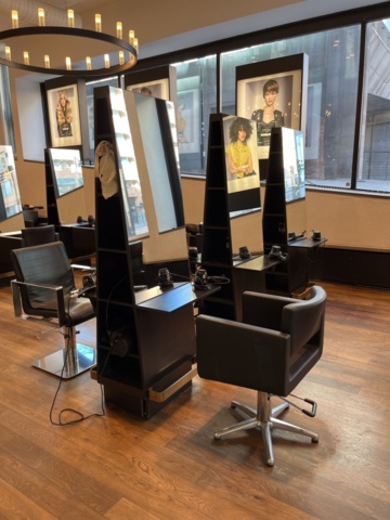 1303608-4 Hairdressing station x12 places