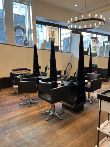 1303609-2 Hairdressing station x10 places